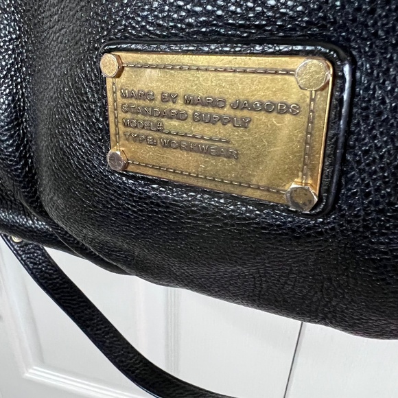 EUC Marc by Marc Jacobs Classic Q Francesca Satchel Black - Picture 2 of 12